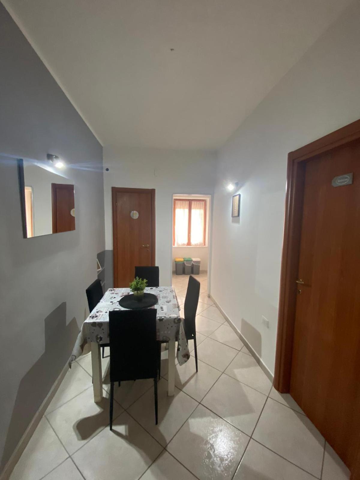 Bedroompompei With Free Parking Bagian luar foto