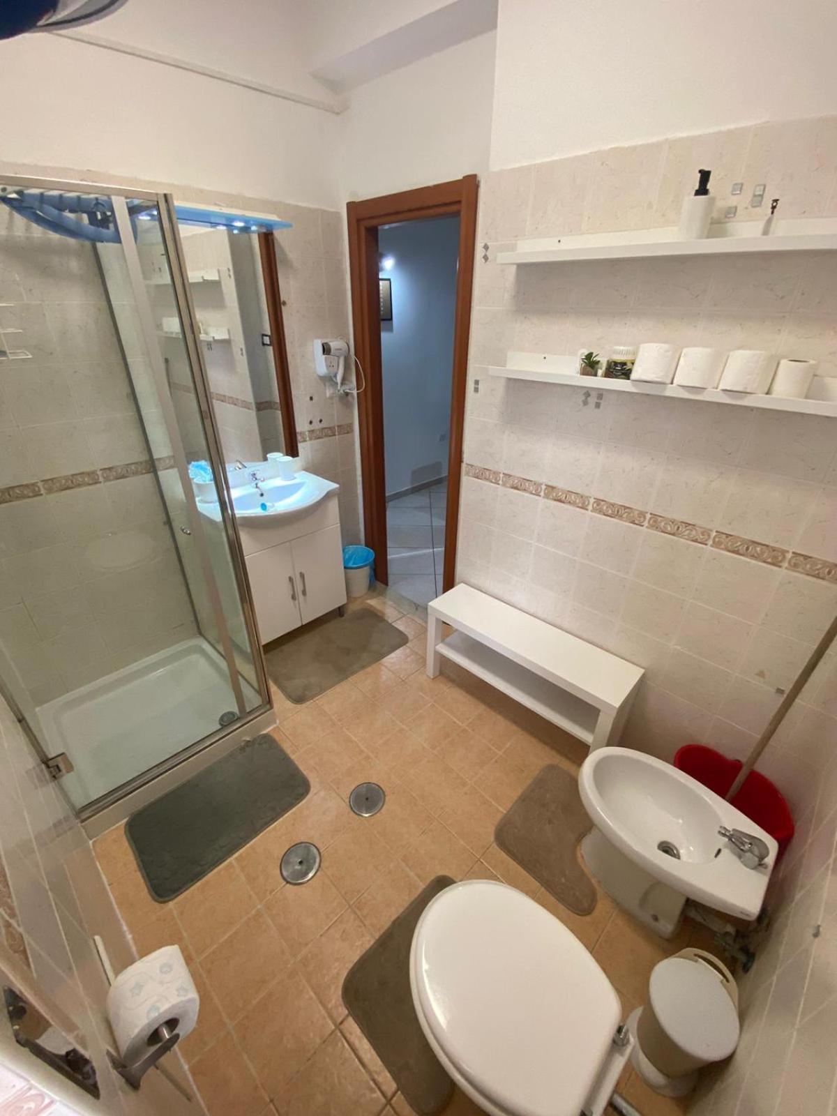 Bedroompompei With Free Parking Bagian luar foto